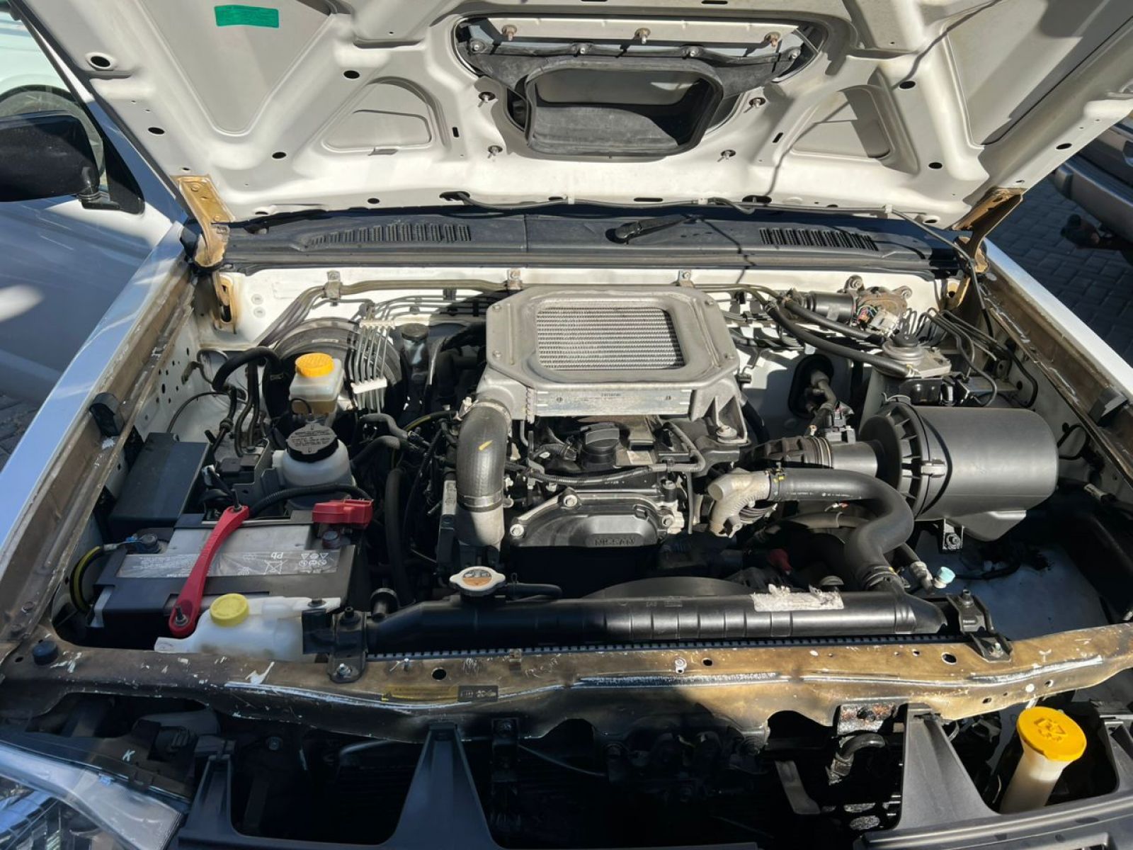 2021 Nissan NP300 photo 11