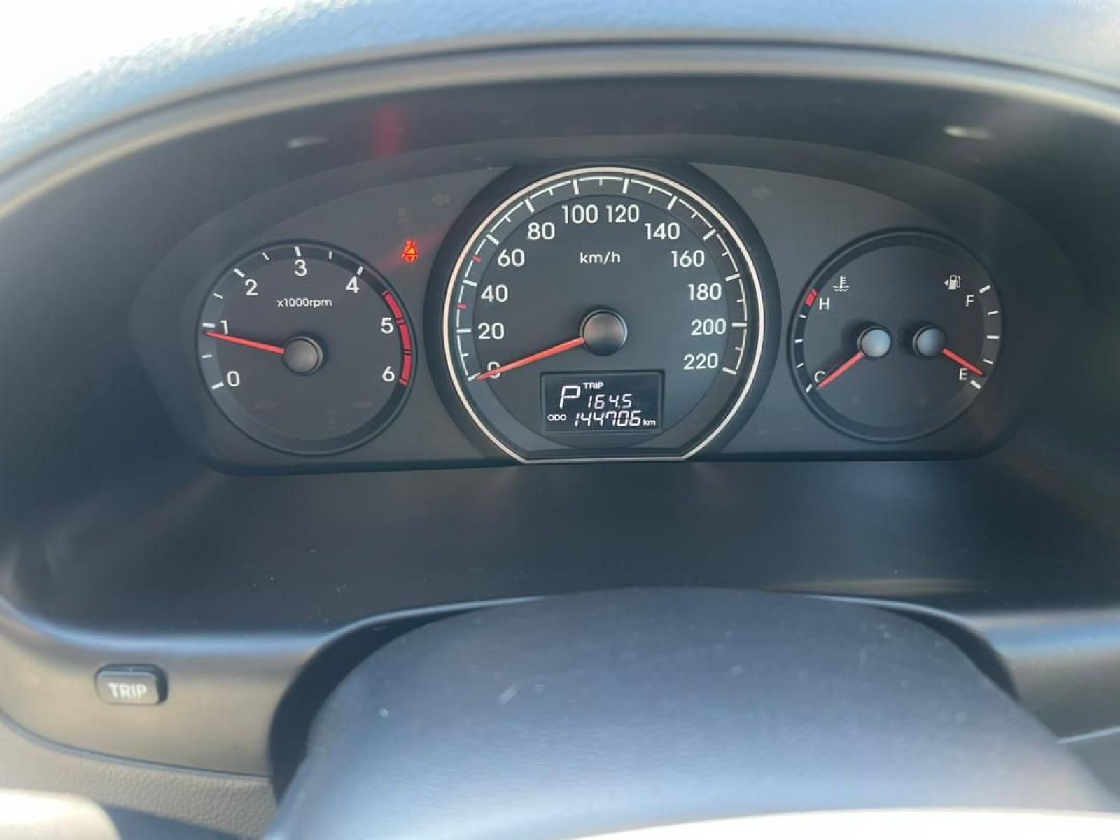 2016 Hyundai H1 photo 14