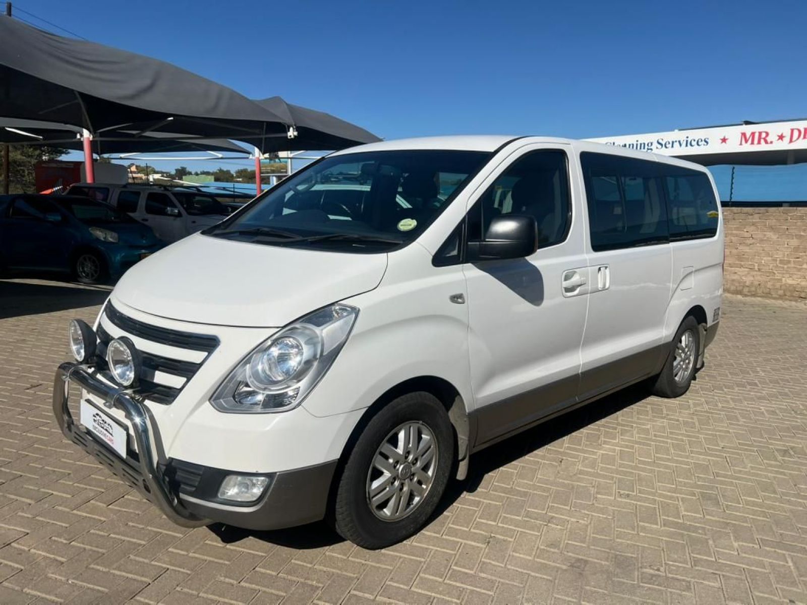 2016 Hyundai H1 photo 4