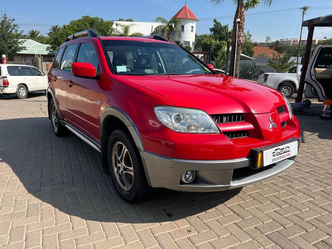 2006 Mitsubishi Outlander photo 1
