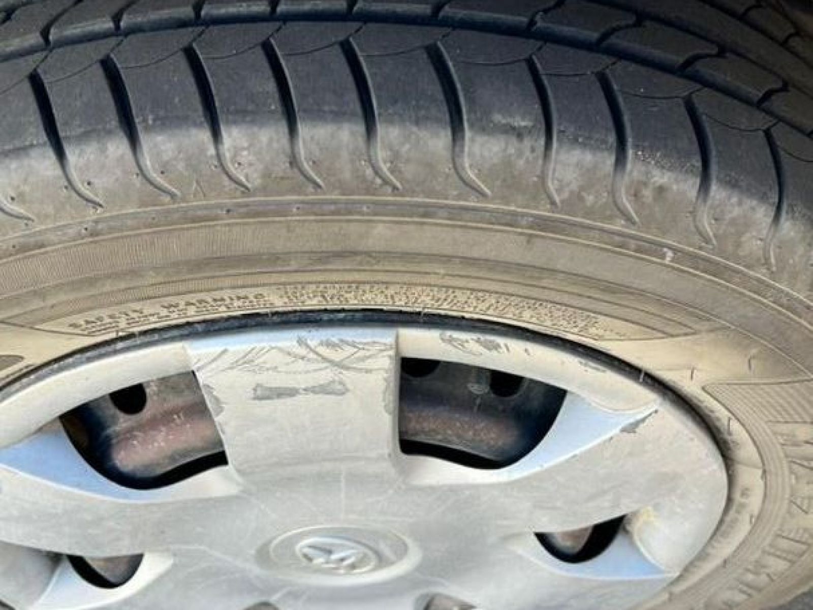 2011 Toyota Avanza photo 11