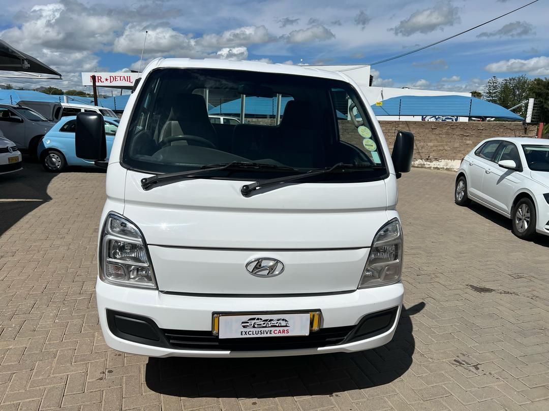 2021 Hyundai H100 photo 2