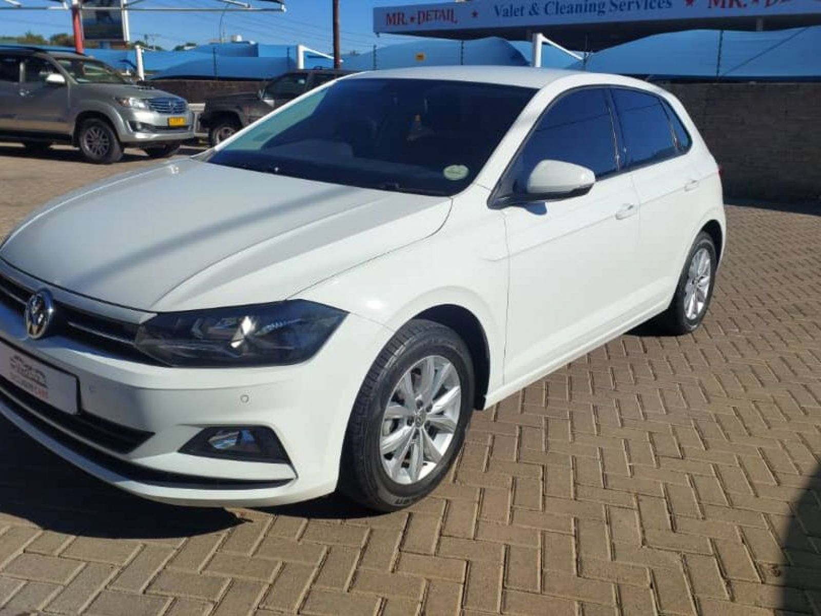 2019 Volkswagen Polo photo 1