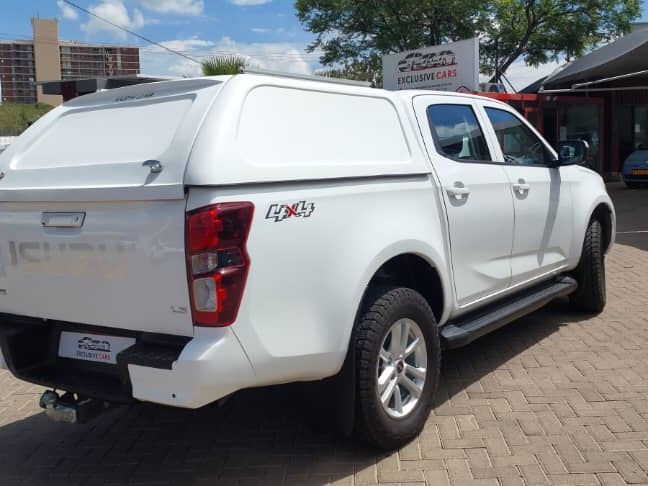 2022 Isuzu D-MAX photo 4