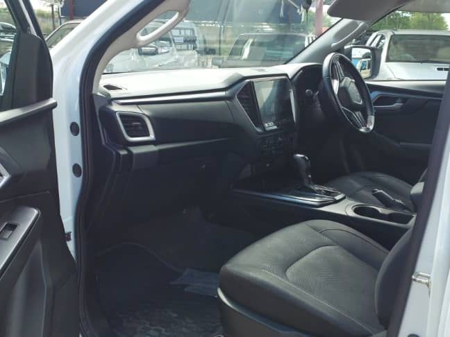 2022 Isuzu D-MAX photo 7