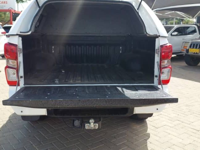 2022 Isuzu D-MAX photo 8