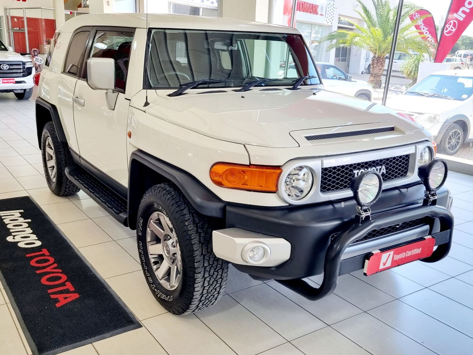 2022 Toyota FJ Cruiser photo 1