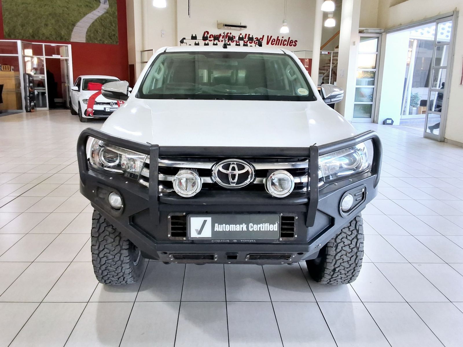 2018 Toyota Hilux photo 2