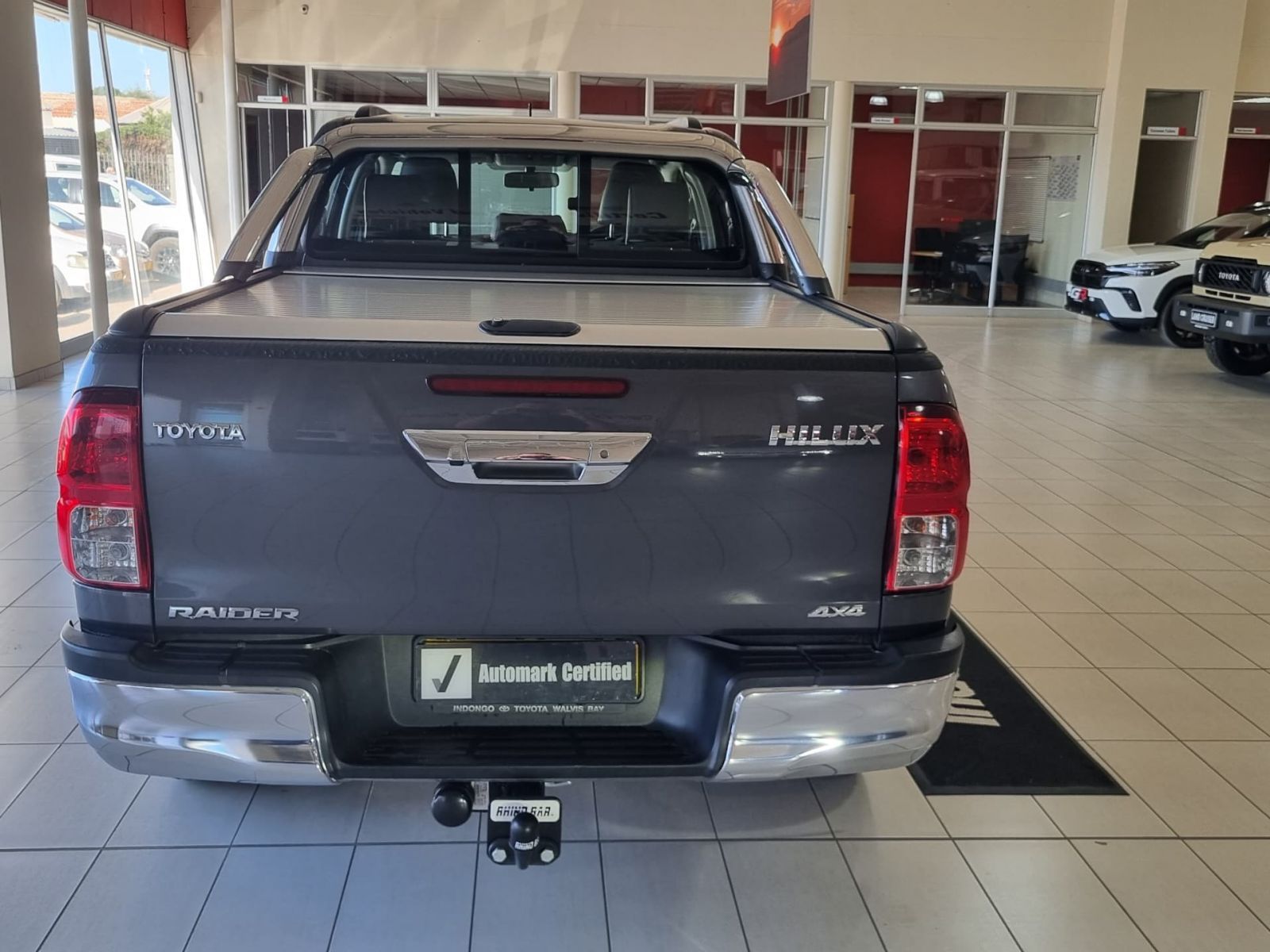 2016 Toyota Hilux photo 4