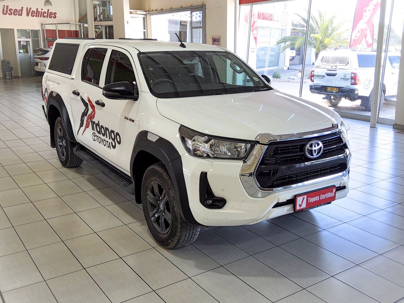 2024 Toyota Hilux photo 1