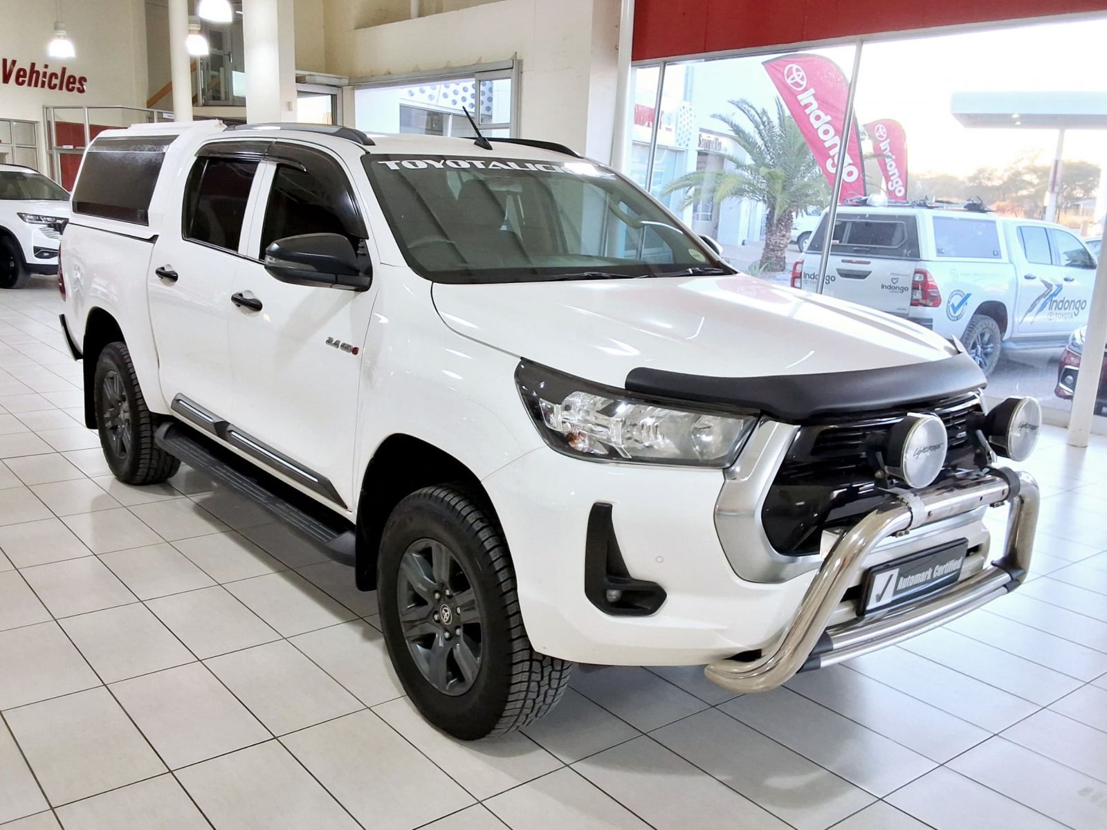 2021 Toyota Hilux photo 1