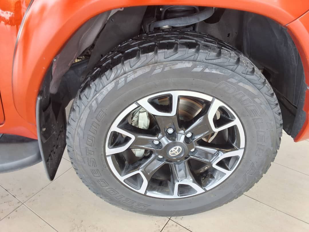 2019 Toyota Hilux photo 6