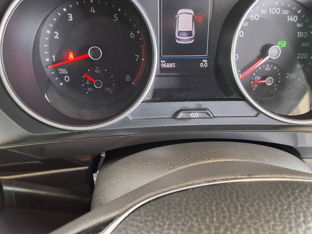 2020 Volkswagen Tiguan photo 9