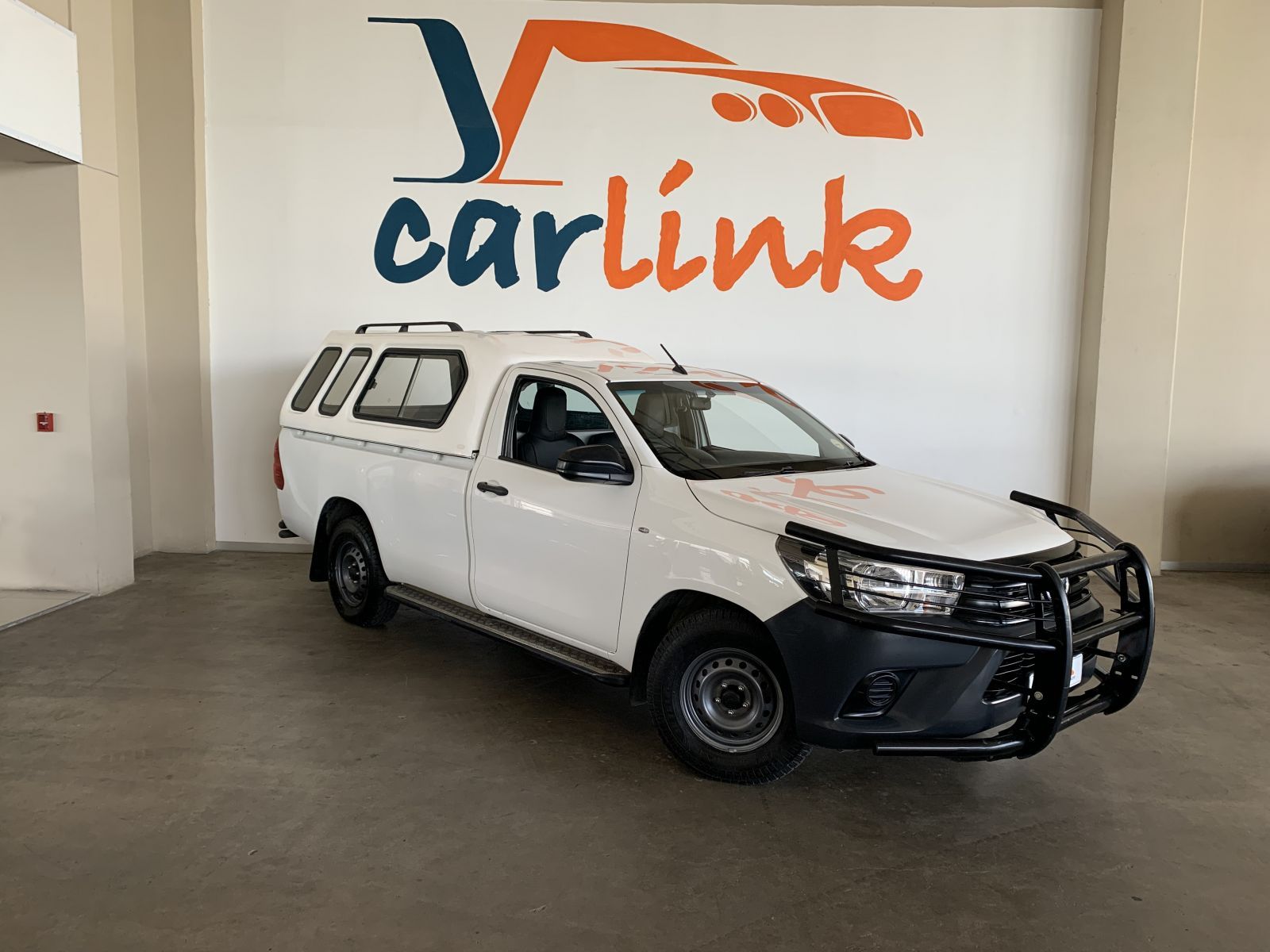 2019 Toyota Hilux photo 1