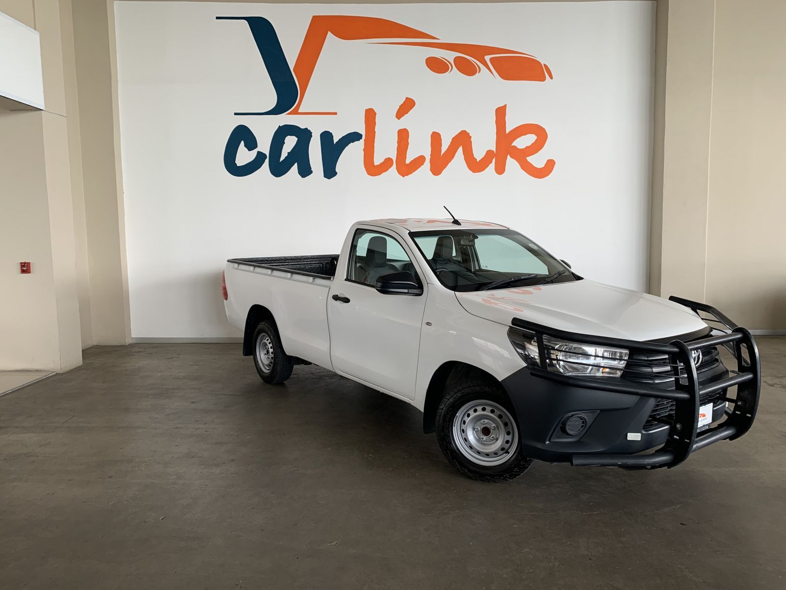 2020 Toyota Hilux photo 1