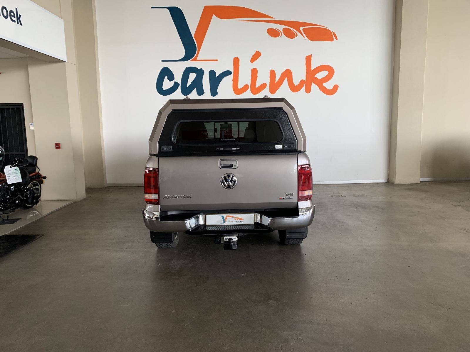 2023 Volkswagen Amarok photo 4