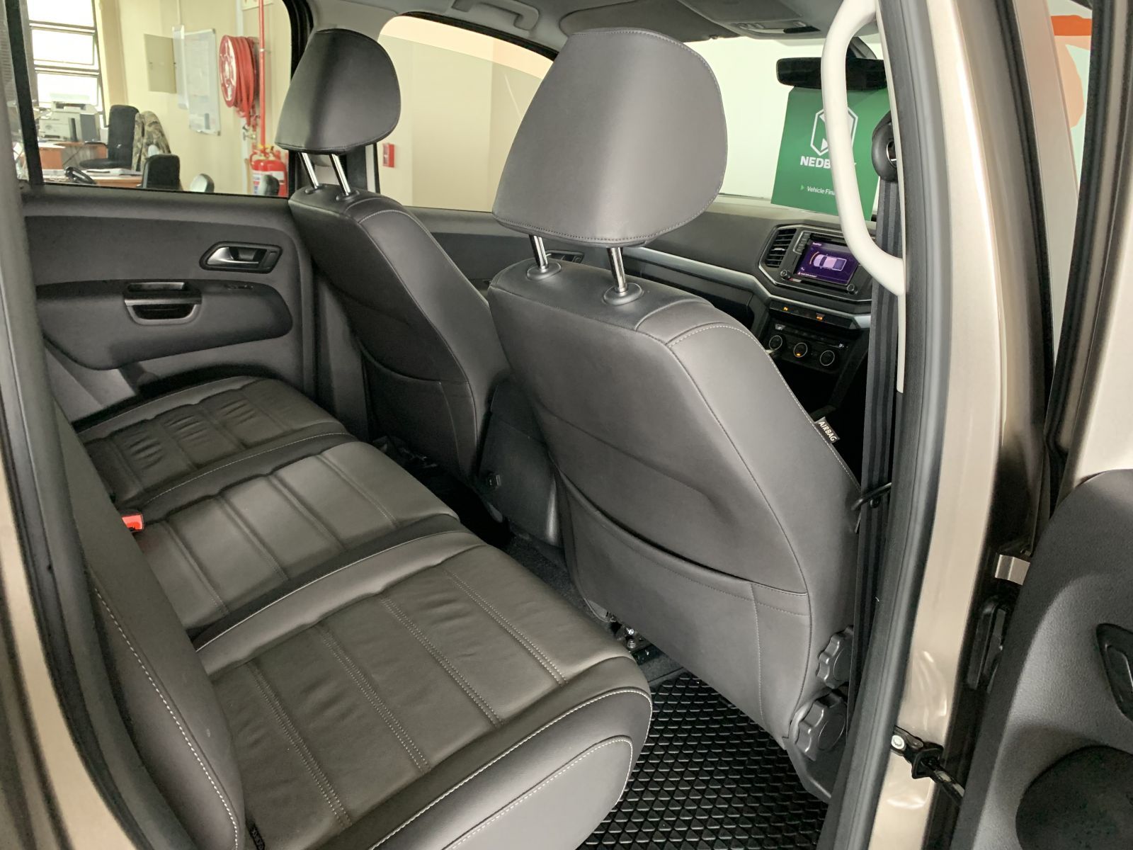 2023 Volkswagen Amarok photo 5