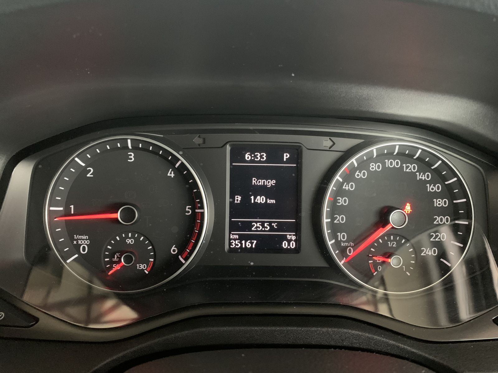 2023 Volkswagen Amarok photo 8