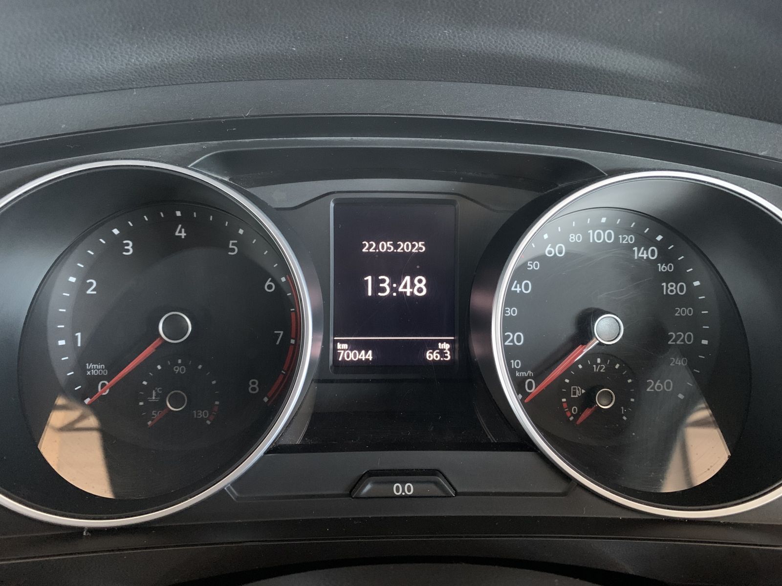 2021 Volkswagen Tiguan photo 8