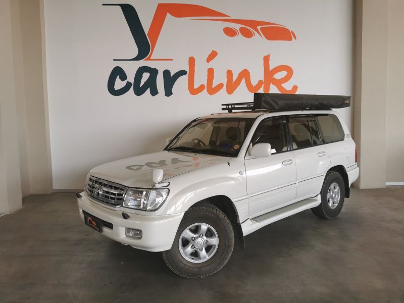 2003 Toyota Land Cruiser photo 3