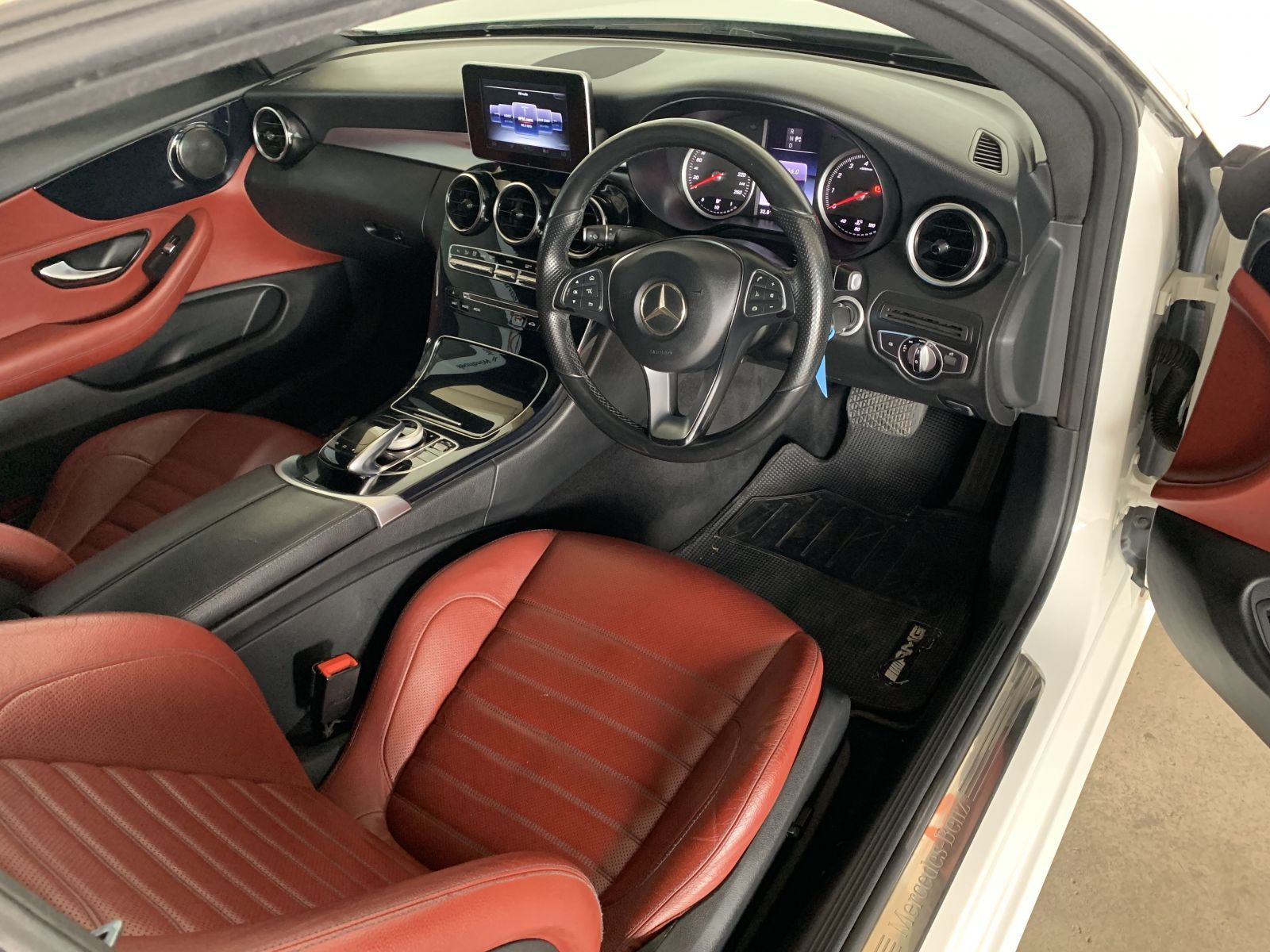 2017 Mercedes-Benz C Class photo 5
