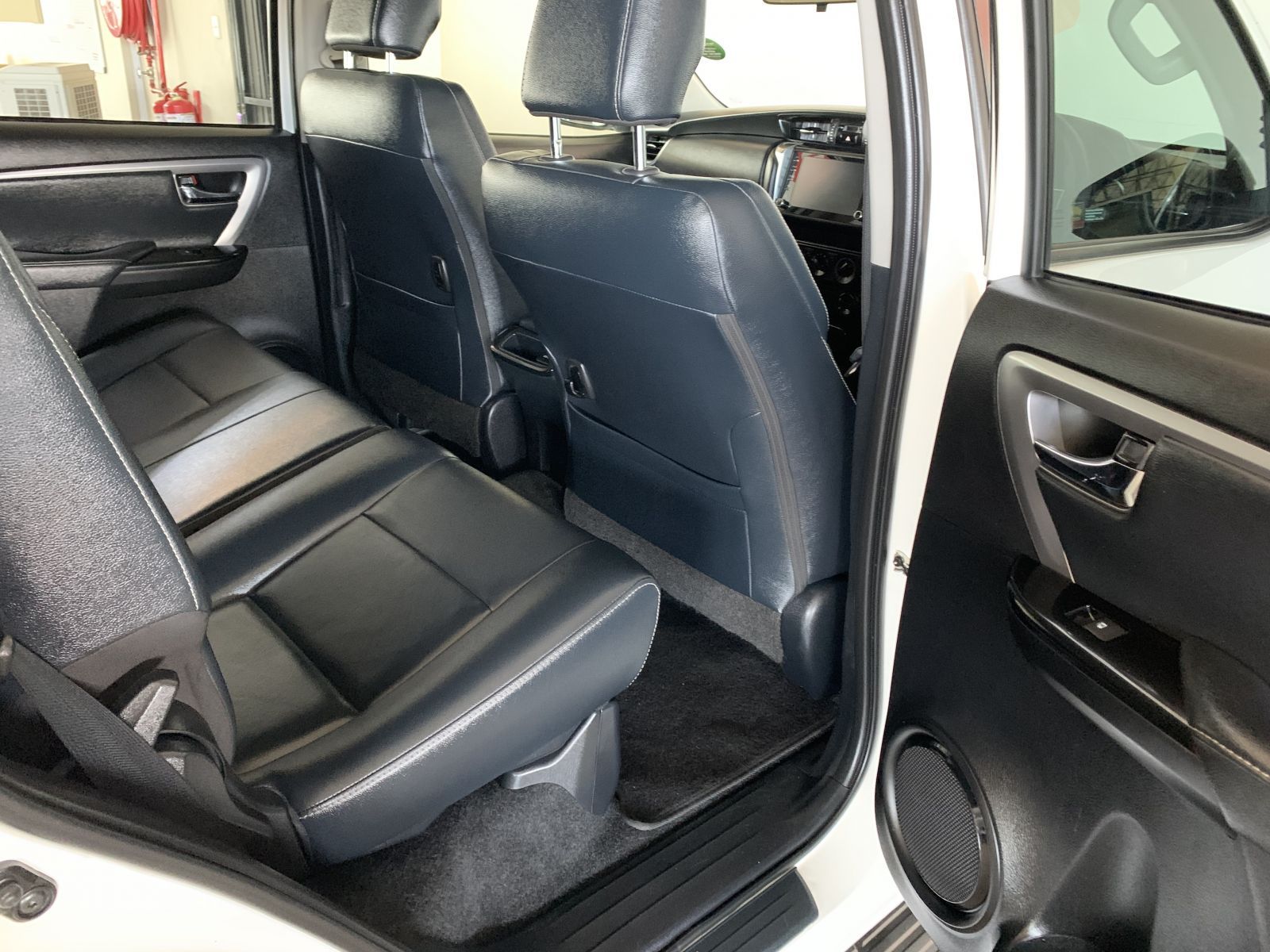2024 Toyota Fortuner photo 5