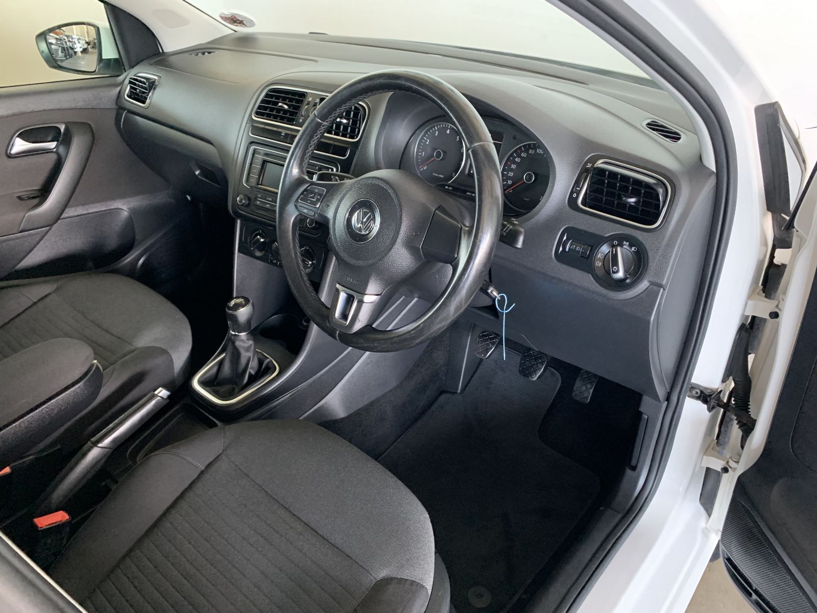 2014 Volkswagen Polo photo 6