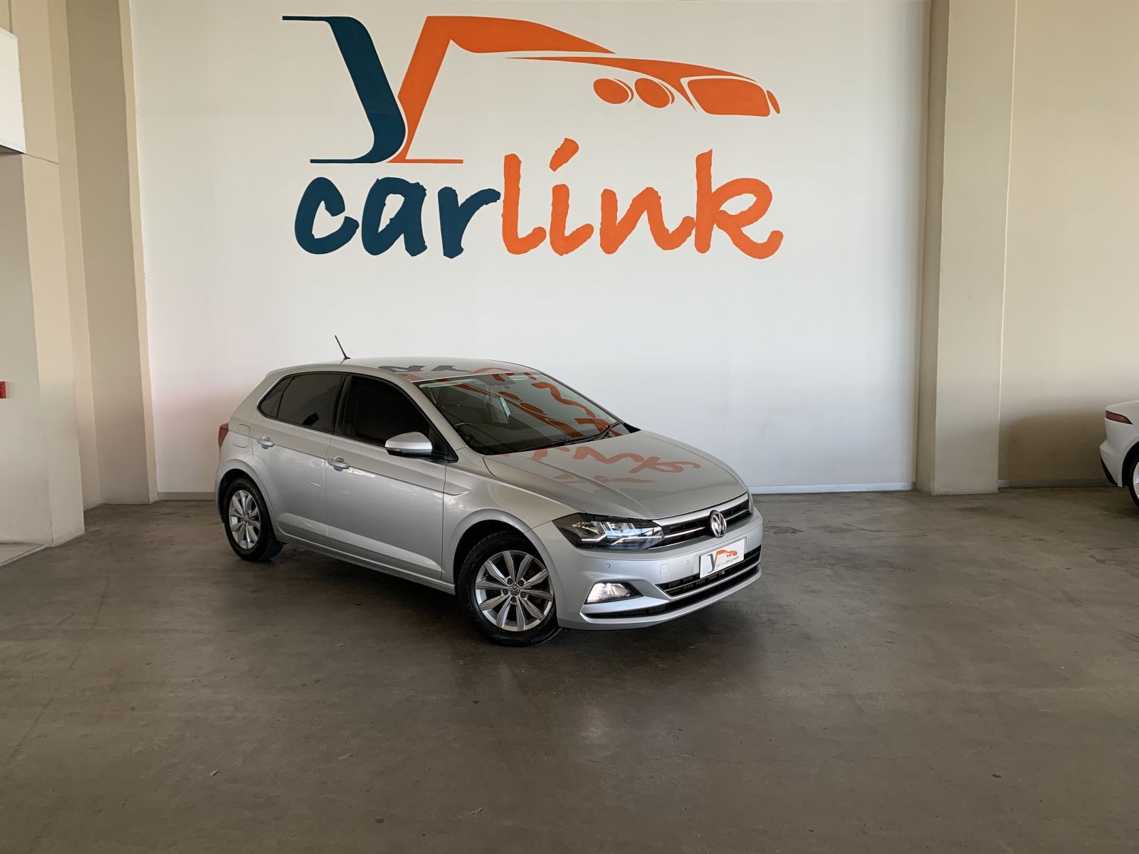2020 Volkswagen Polo photo 1