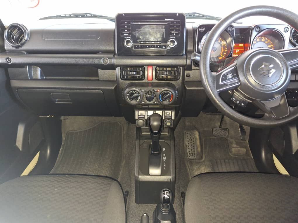 2022 Suzuki Jimny photo 5