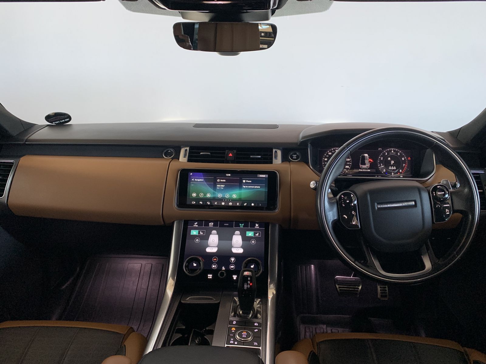 2019 Land Rover Range Rover photo 7