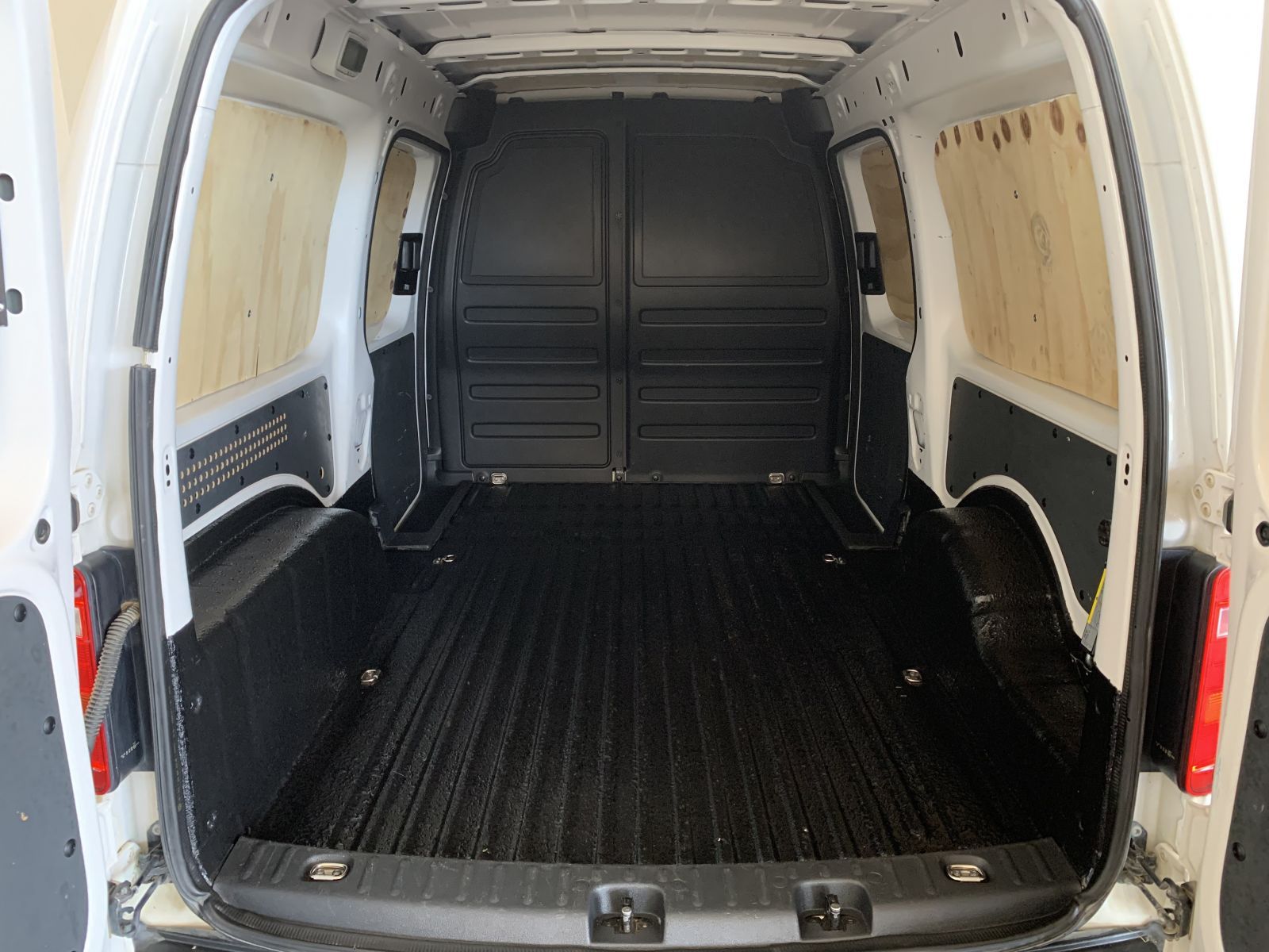 2020 Volkswagen Caddy photo 5