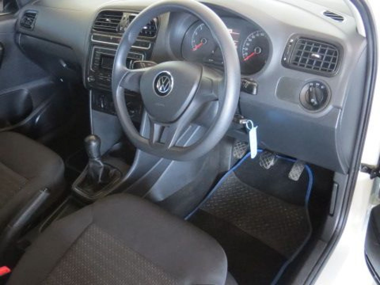 2023 Volkswagen Polo Vivo photo 6