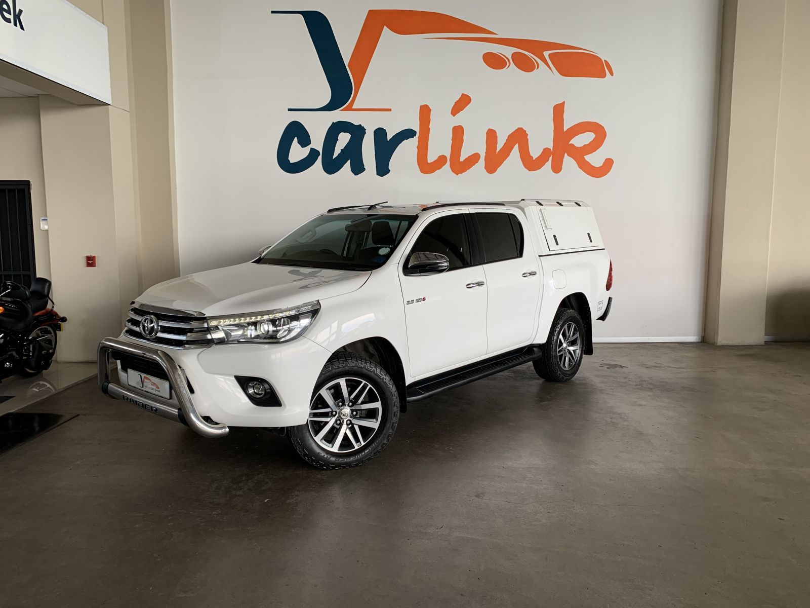2018 Toyota Hilux photo 3