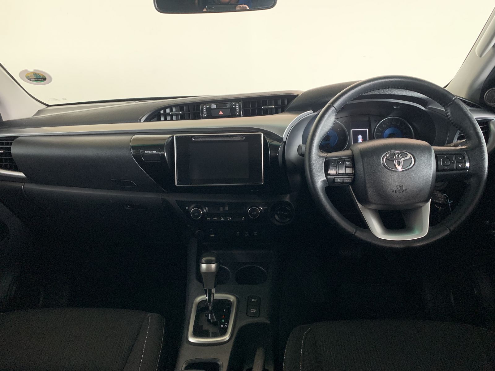 2018 Toyota Hilux photo 7