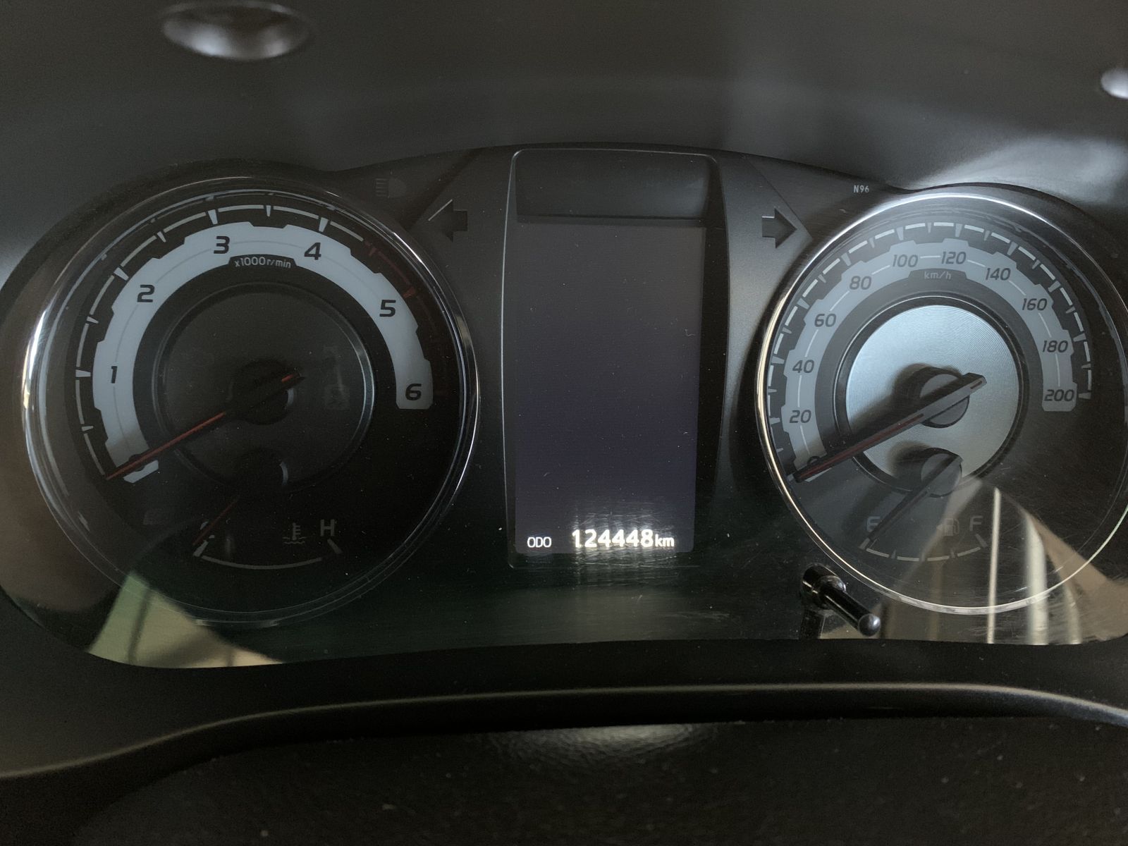 2019 Toyota Hilux photo 8