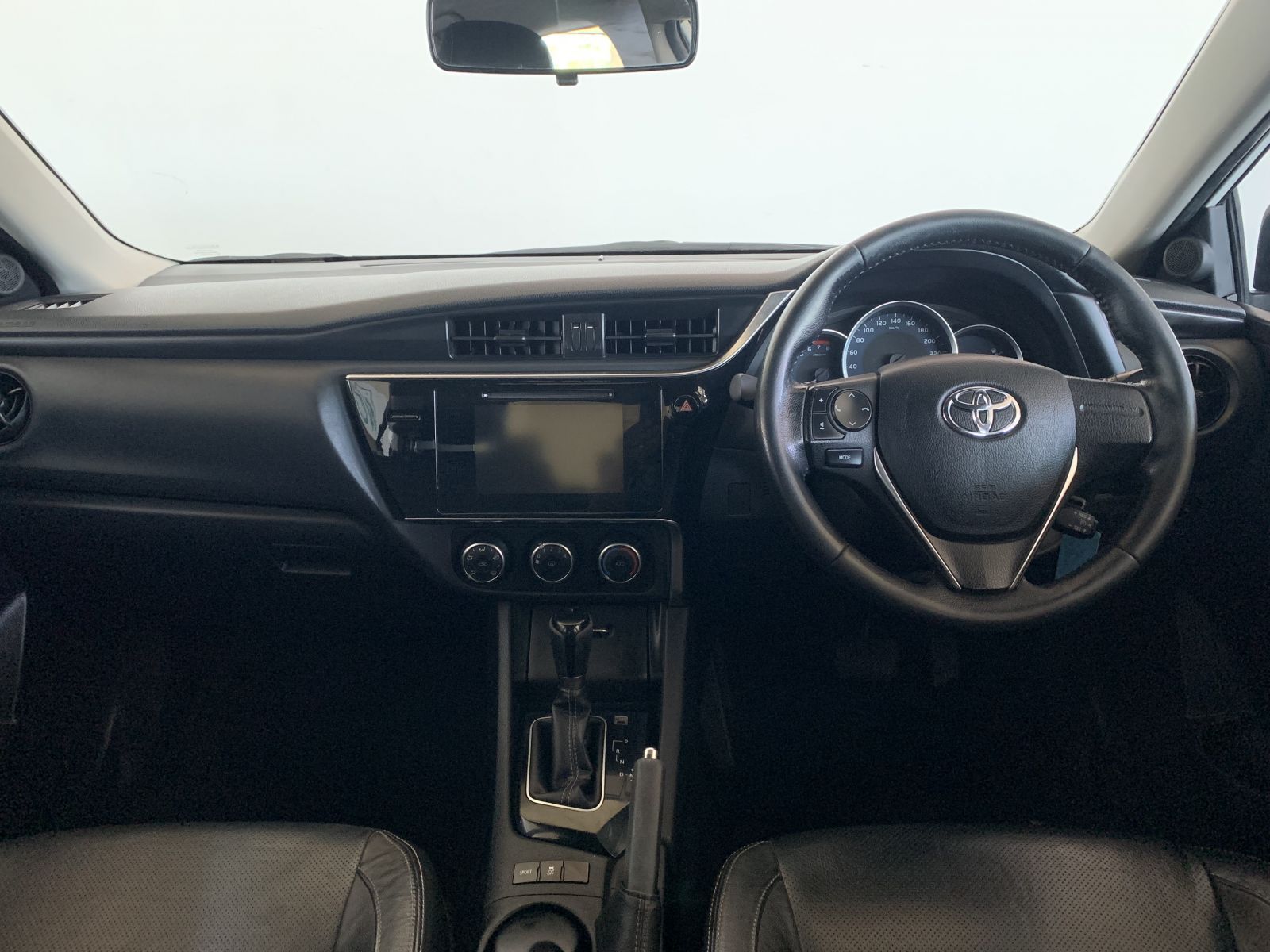 2019 Toyota Corolla photo 7
