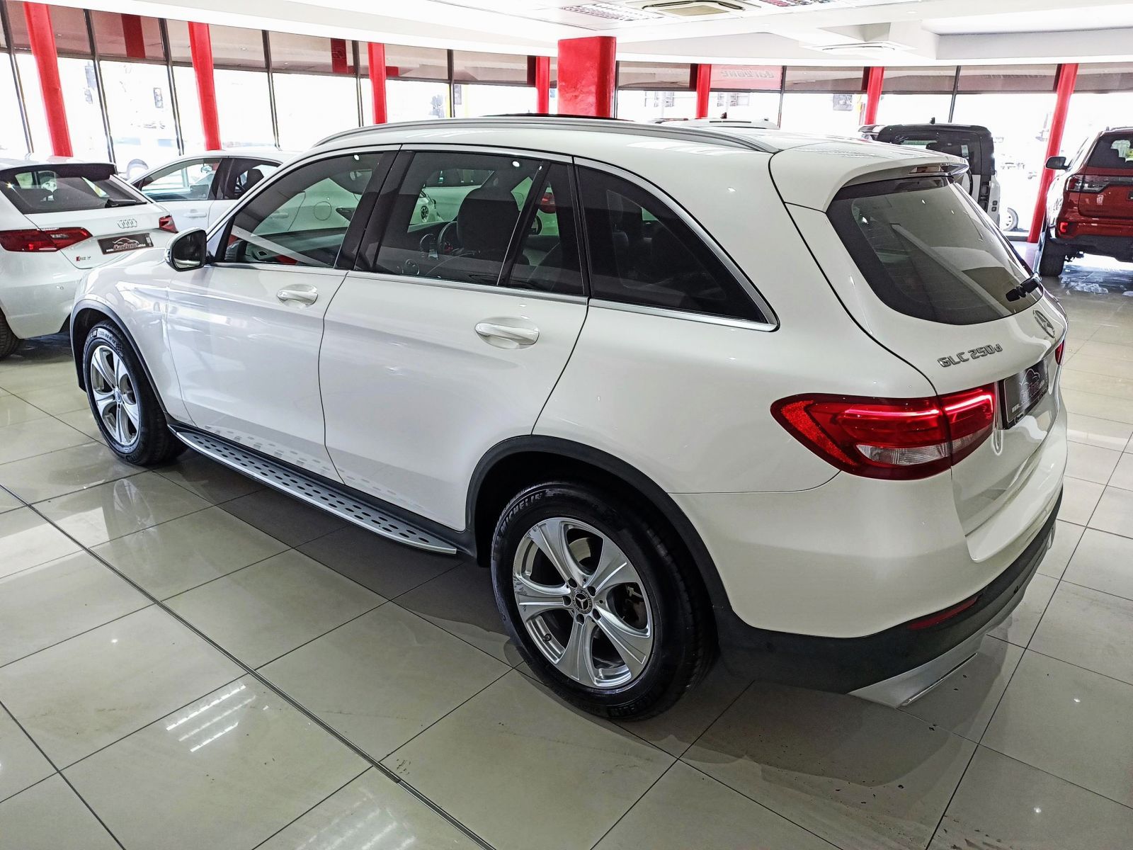 2018 Mercedes-Benz GLC photo 10