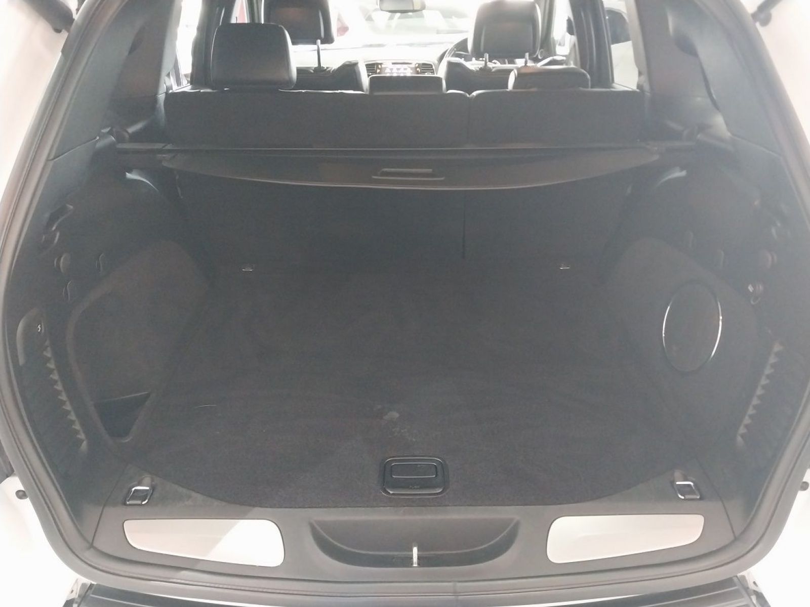 2020 Jeep Grand Cherokee photo 9