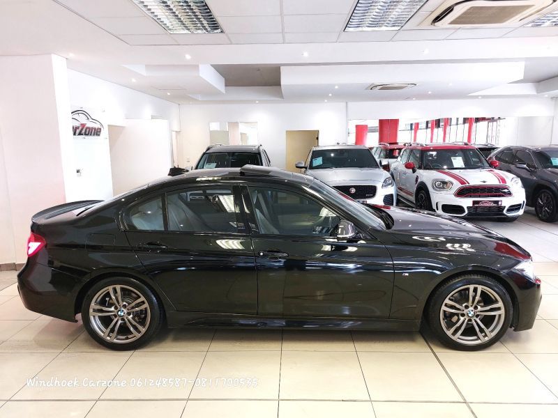 2018 BMW 3 Series photo 2