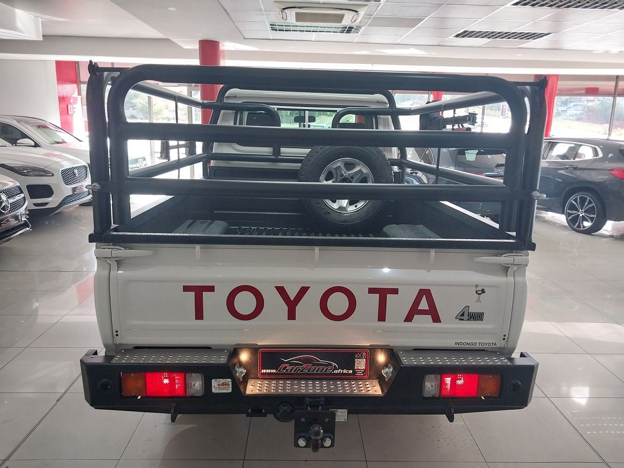2023 Toyota Land Cruiser photo 7