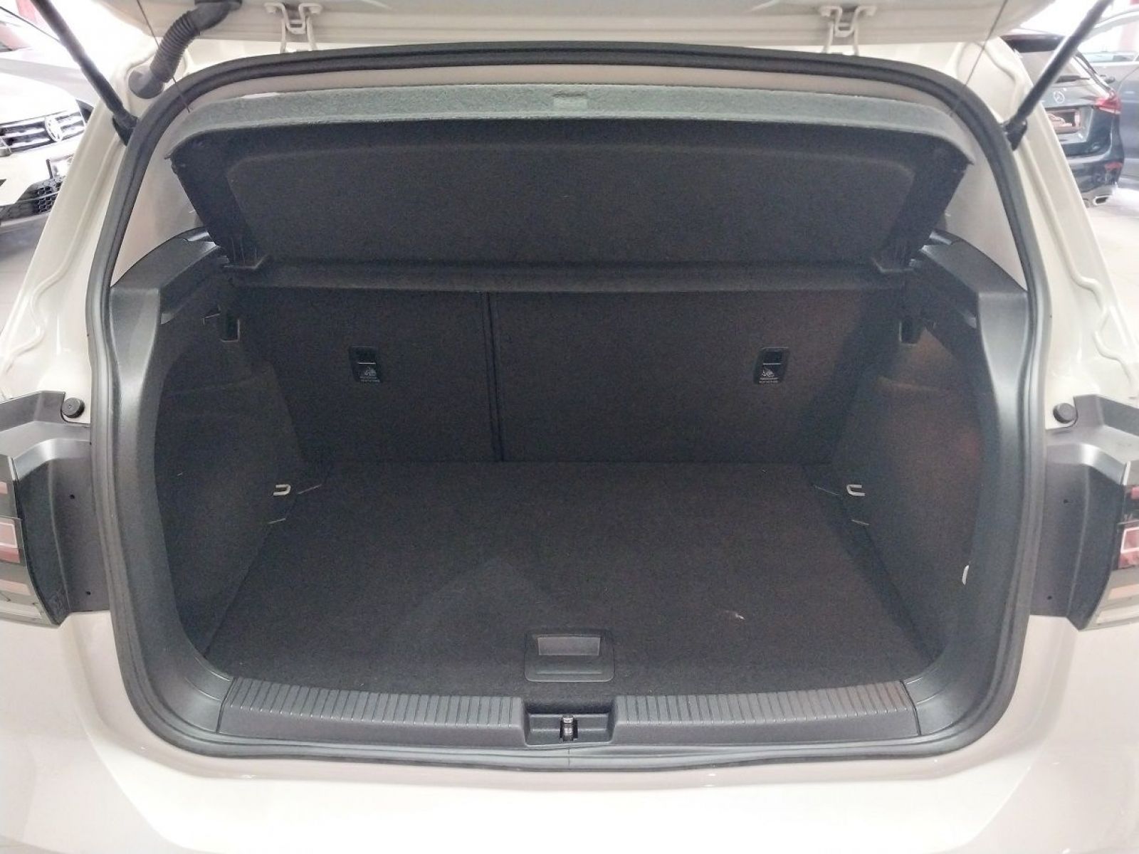 2022 Volkswagen T-Cross photo 9
