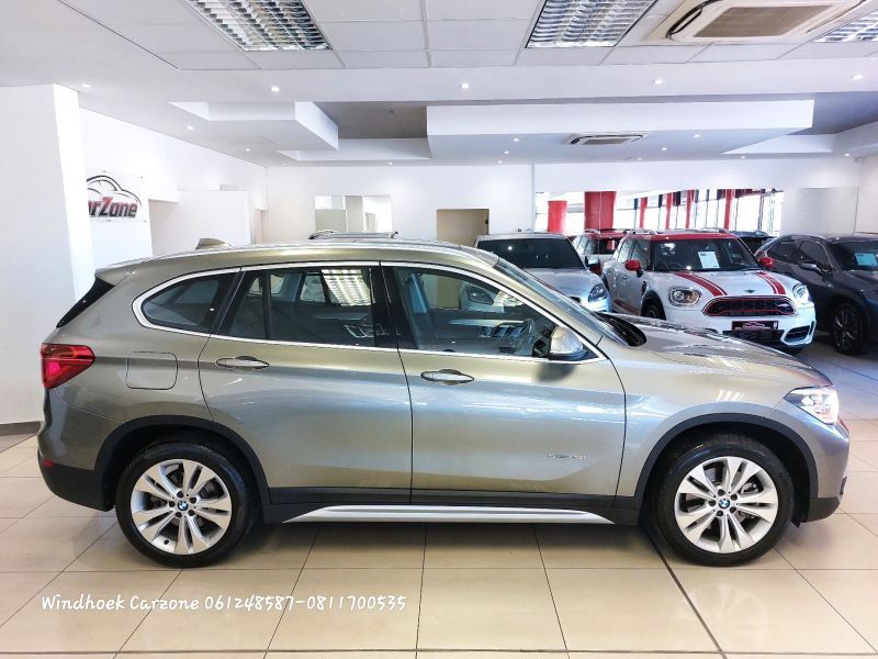 2016 BMW X1 photo 2