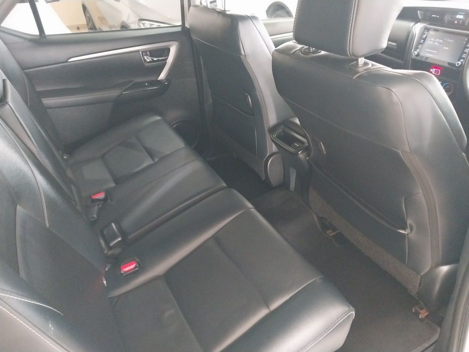 2023 Toyota Fortuner photo 6