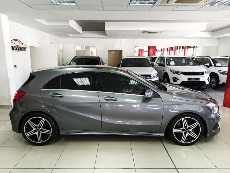 2016 Mercedes-Benz A Class photo 2