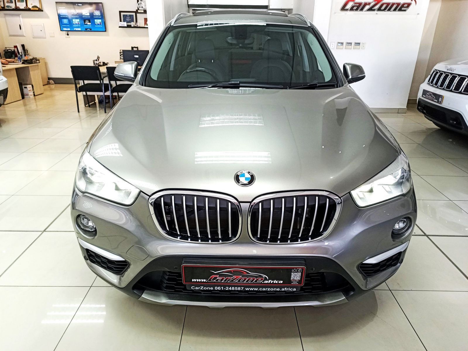 2016 BMW X1 photo 4