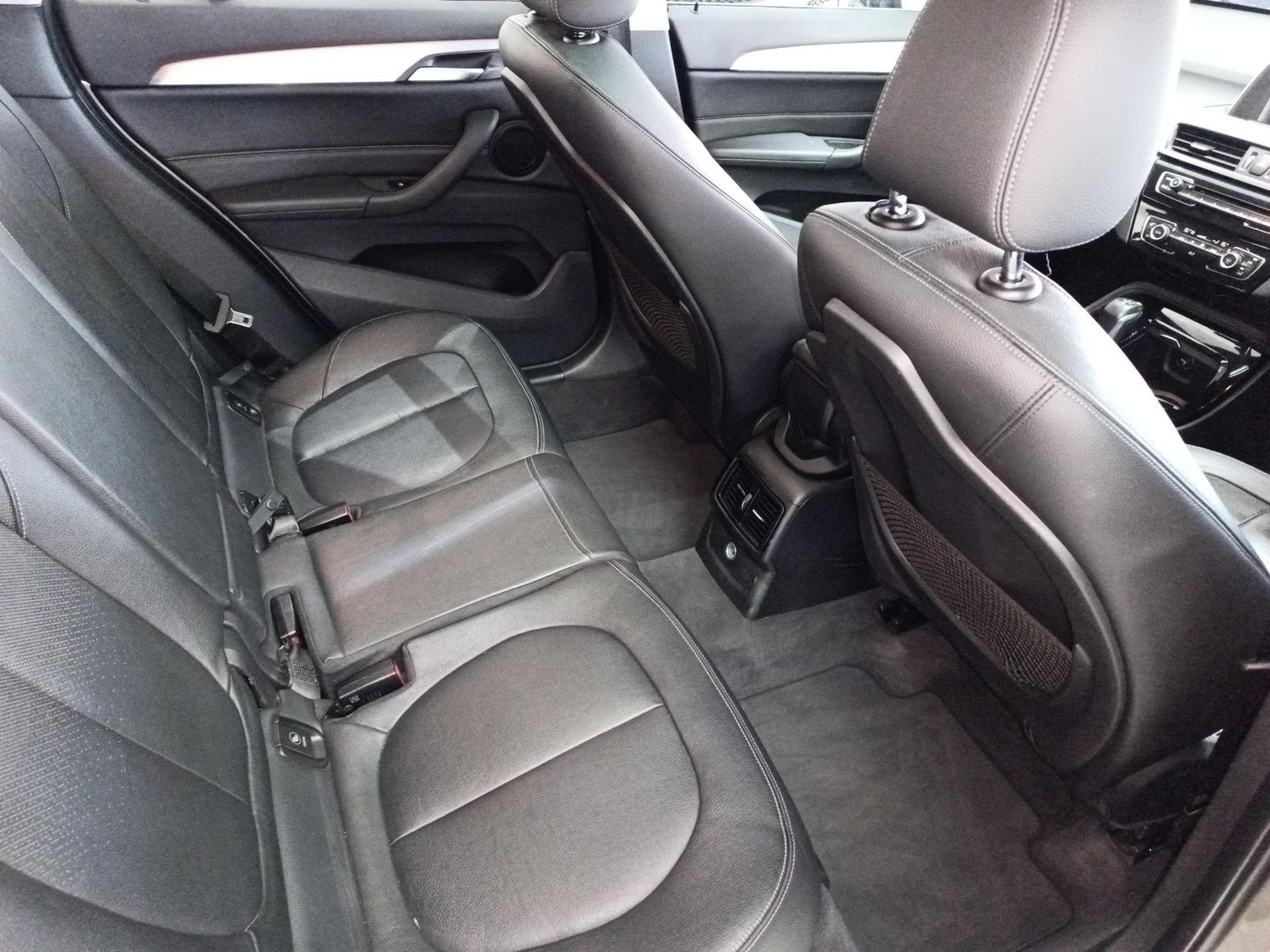 2016 BMW X1 photo 7