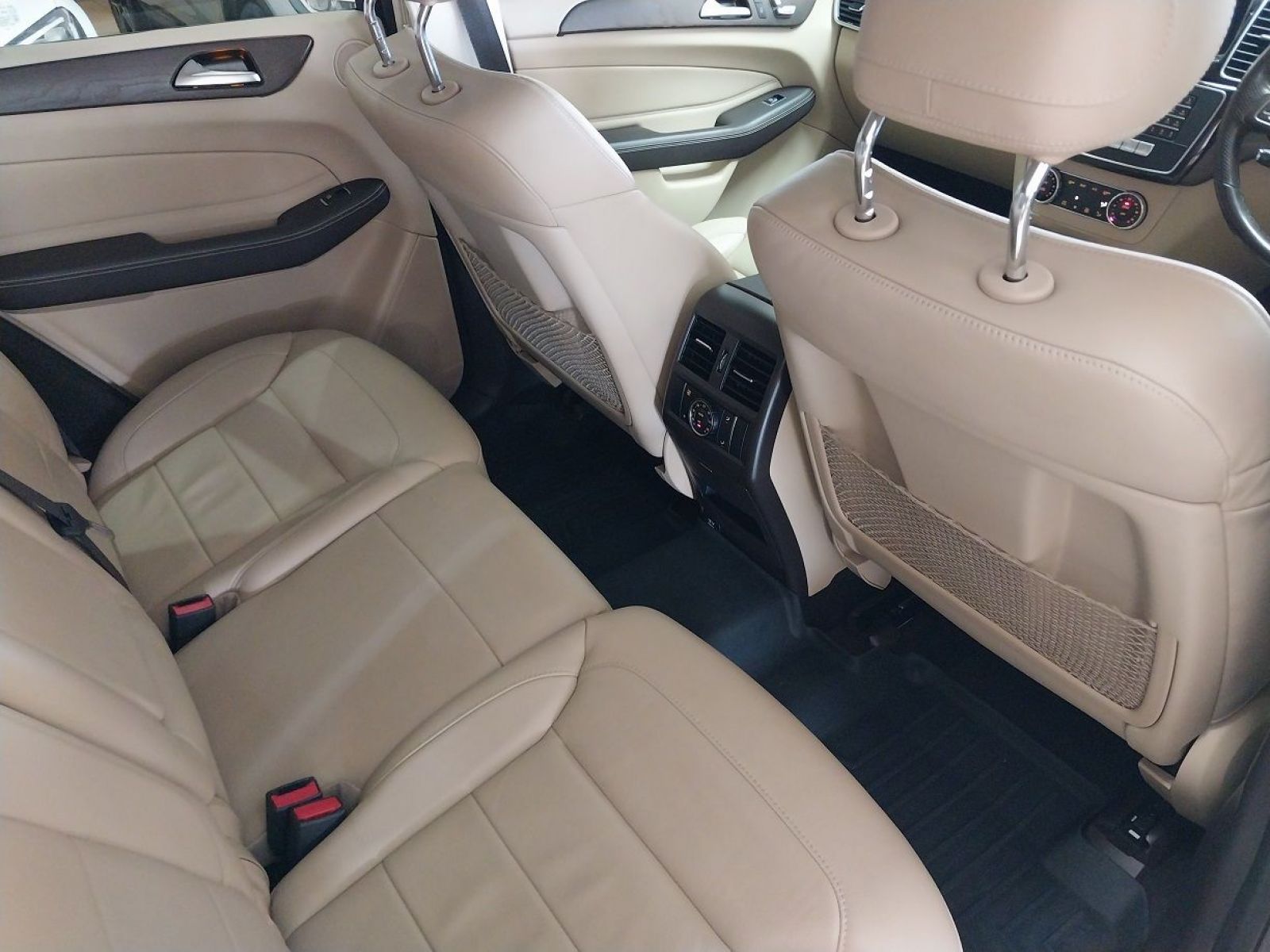 2016 Mercedes-Benz GLE photo 7