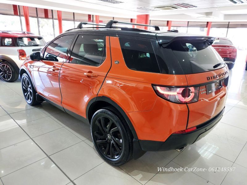 2015 Land Rover Discovery photo 10