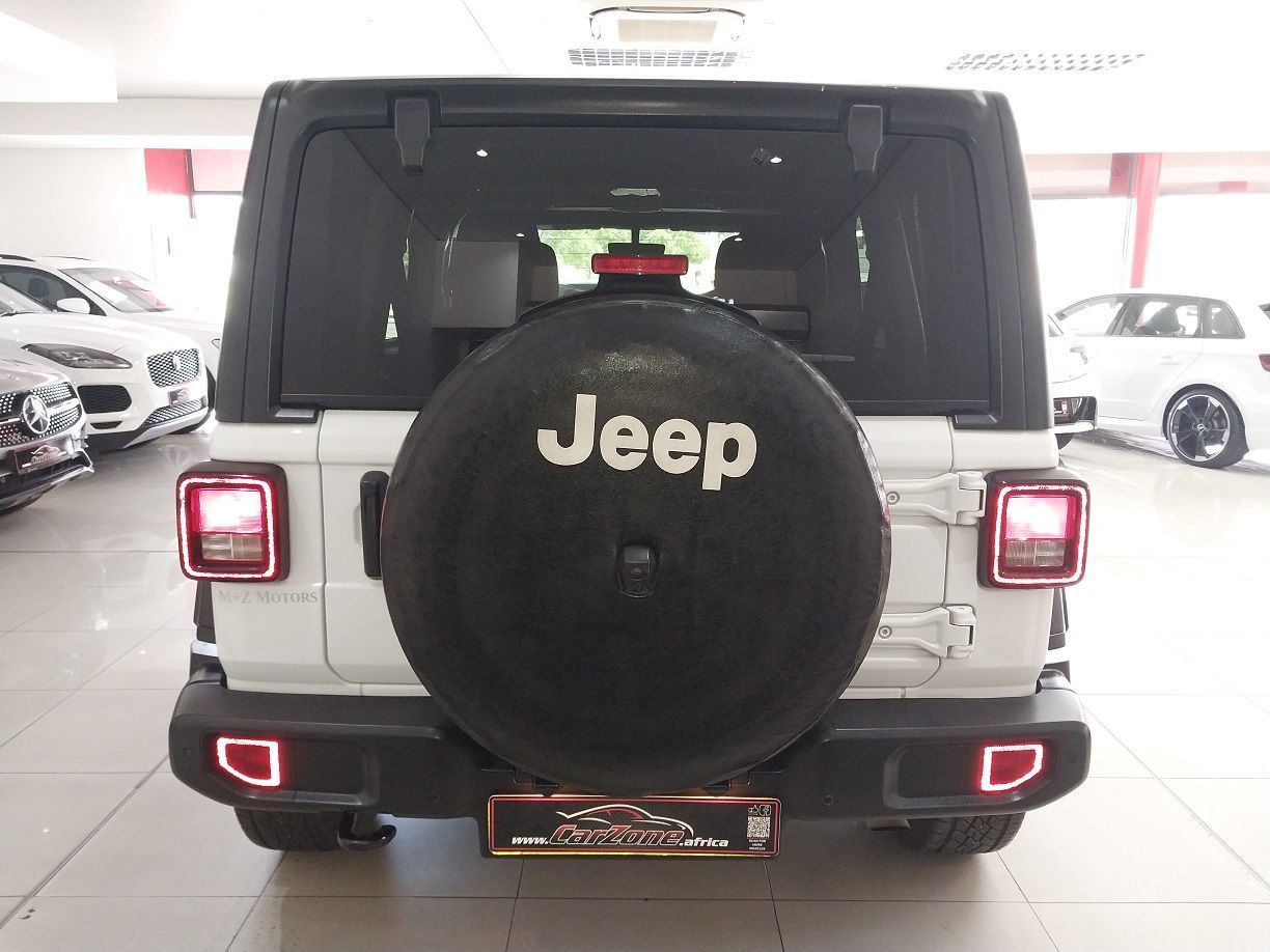 2021 Jeep Wrangler photo 8