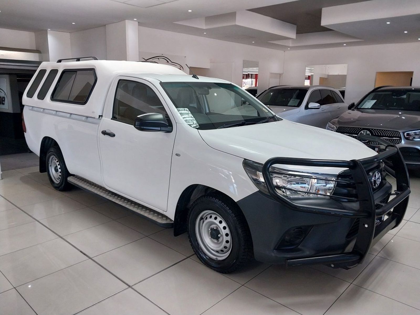 2020 Toyota Hilux photo 1